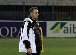 Trajneri Bushati: Pa frikë, tek Vllaznia s’ka vend për gjoba