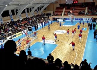 Vllaznia mundet 48- 79 nga Mornar. Humbja e gjashtë për të