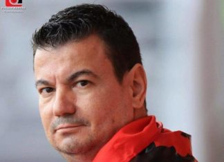 Shpërthen gazetari sportiv: Erdhi nga rruga dhe po drejton futbollin e femrave