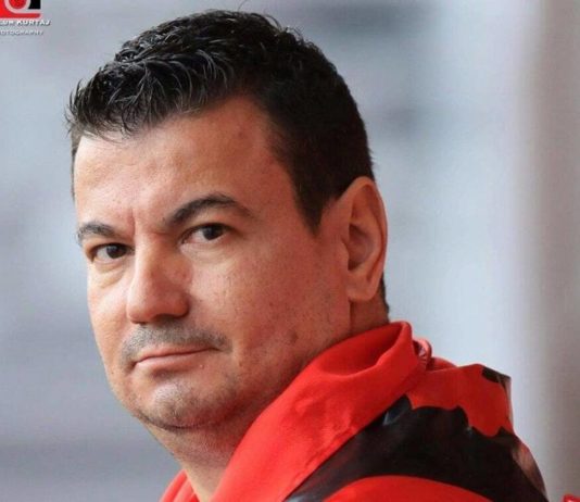 Gazetari i njohur revoltohet me KOKSH-shin: Ju nuk e doni Shqipërinë, turp!