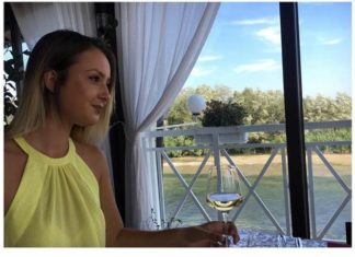 “Rrëfehet” Orjeta Basha : Pa mamin s’do isha sot këtu!