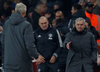 Mourinho thumbon Arsenalin, lavdëron De Gean