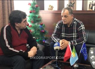 Në Asamblenë e FSHF-së do votojë kryebashkiaku i Koplikut. Administratori i Veleçikut jep dorëheqjen