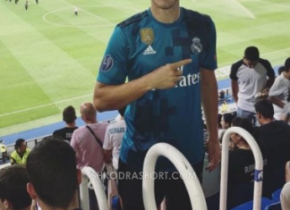 Foto/ Sulmuesi i Kombëtares shqiptare tifo në “Santiago Bernabeu” për Realin kundër PSG