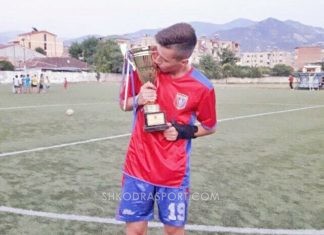 Njihuni me Egzon Shimaj, një tjetër yll në rritje i futbollit shkodran.