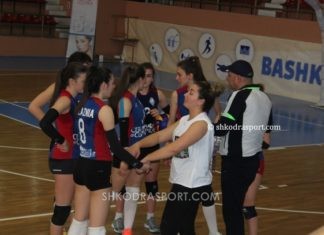 Vllaznia triumfon në gjysmëfinalen e parë. Fiton 3-0 ndaj Teutës