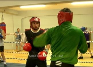 Kombëtarja e boksit grumbullohet në Shkodër për Mesdhetaret. Vjen edhe ajo e Kosovës