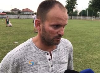 Brikeno Bizi: Stërvisim djem të talentuar, janë e ardhmja e Vllaznisë