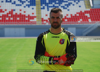Portieri Selimaj “ndryshon mendje”. Rinovon kontratën me Vllazninë