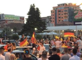 Sondazhi: Për kë do bëjnë tifo shkodranët në Botëror?