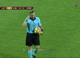 E rrallë në “Elbasan Arena”/ Bëhet zëvendësimi i parë, ndërrohet… gjyqtari (VIDEO)