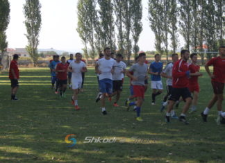 Tre futbollistë të tjerë të huaj në stërvitje me Vllazninë