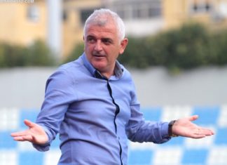 Mërgjyshi prenoton trofeun dhe zbulon merkaton e Laçit