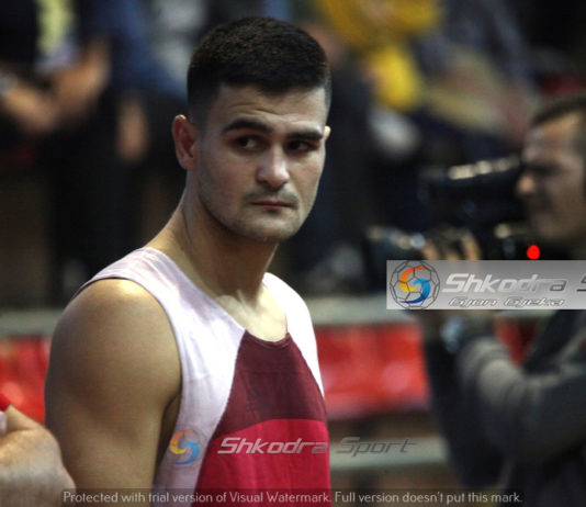 Vllaznisë së boksit i rikthehet një kampion