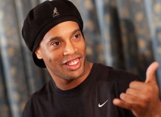 Ronaldo apo Messi? Ja si mendon Ronaldinho