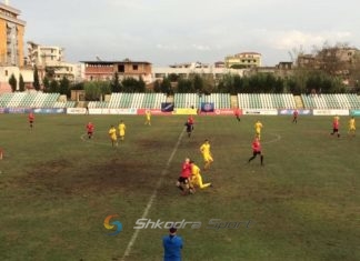 Rumania merr hak, na mund në Fier