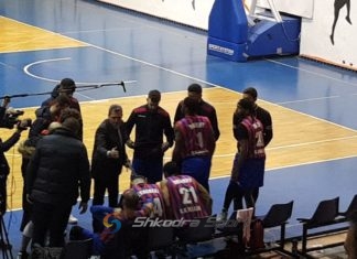 Vllaznia e mbyll me humbje fazën e dytë. Mundet 75-82 nga Partizani