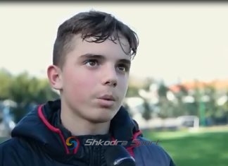 Ersi Zaganjori: I lumtur me fanellën e kombëtares në trup. Idhulli im, Taulant Xhaka (VIDEO)