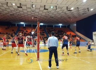 Partizani fiton sërish 3-2 edhe finalen e dytë. Vllaznia gjithnjë e më larg titullit