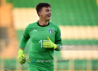 Italia mund edhe Austrinë e kalon në 1/8 e Europianit. Shkodrani Molla sërish 90 minuta në portë