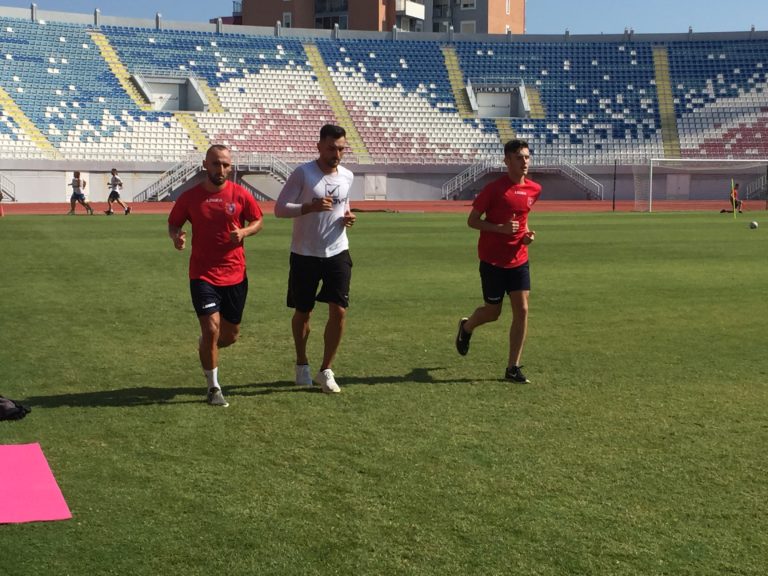 Behar Ramadani në stërvitje me Vllazninë