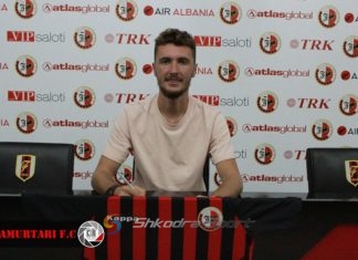 Flamurtari mbushet me futbollistë të Vllaznisë, prezantohet mbrojtësi shkodran