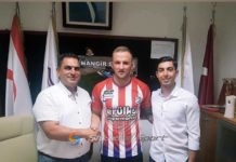 Mujeci “s’gjen rehati’ në Hong- Kong. Firmos sërish në Qipron turke