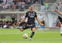 Bekim Balaj i pafat, ndëshkohet me të kuq pas vetëm 4 minutave