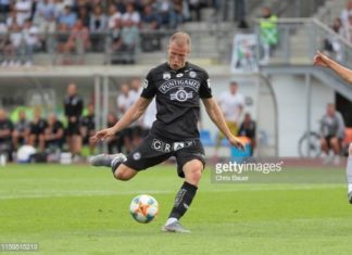 Bekim Balaj i pafat, ndëshkohet me të kuq pas vetëm 4 minutave