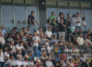 FANTASTIKE/ Tifozët shkodranë i premtojnë mbështetje Vllaznisë në Danimarkë