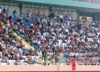 Ndodh vetëm në Shkodër/ 3 mijë tifozë në një ndeshje futbolli femrash!
