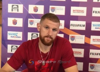 Vllaznia nis ‘spastrimet’. I pari ikën Nick Evans