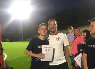 Augen Hasani, 15 vjeçari shkodran që pas dy javësh do provohet tek Akademia e Leiçester