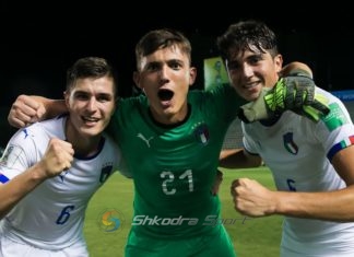 Marco Molla pret 11-metërsh dhe ndihmon Italinë të fitojë ndaj Meksikës në Kampionatin Botëror