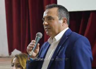 Kryetari i bashkisë pëson infrakt në stadium, ndërron jetë në spitalin e Dibrës