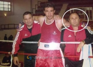 U raportua si viktima e pestë e Covid-19, mjeku shpjegon situatën e trajnerit të boksit