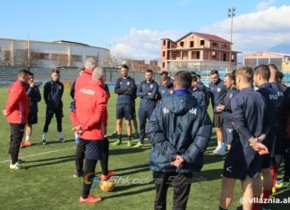 Problemet s’kanë fund te Vllaznia, trajneri dhe katër lojtarë duhet të karantinohen dy javë!
