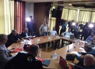 Rifillimi i sezonit, FSHF-ja programon nesër takimin me presidentët e Kategorisë Superiore