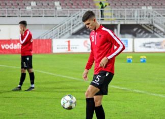 FLET SERGIO KALAJ I LACIOS: SHPRESOJ TA KEM EDHE UNË NJË SHANS SI KUMBULLA