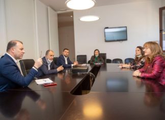 Akord Federatë- Ministri: Jo tamponë për futbollistët, por kontrolle të tyre