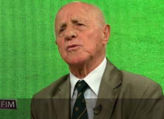 FOTO/ ‘Ajka’ e gazetarisë sportive feston 86-vjetorin, Defrim MET’HASANI nuk ‘kursehet’: Padyshim shkolla e komentit