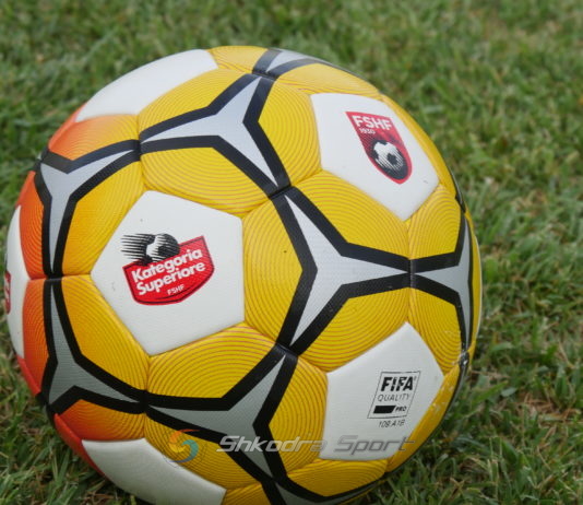 122 në hyrje dhe 98 në dalje, mbyllet merkatoja e Superiores. Ja lëvizjet te të gjitha skuadra