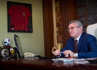 Dyshimet për trukim të ndeshjes Bylis-Tirana, Duka: Jam me mendimin e tifozëve, po bashkëpunojmë me UEFA-n