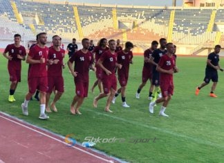 Dyshime për 3 lojtarë me COVID-19 te Vllaznia, dy prej kuqebluve jetojnë në një shtëpi/ EMRAT