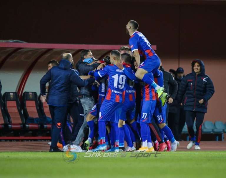 Mevlan Adili bën edhe ‘filozofin’: Fito ose mëso – Mos humb kurrë!