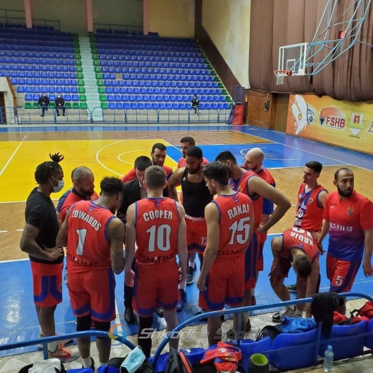 Vllaznia e basketbollit të meshkujve e nis kampionatin me humbje