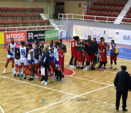 Basketboll/ Vllaznia fiton lehtësisht ndaj Partizanit
