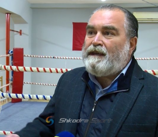 Ministria bllokon ndeshjet e boksit, presidenti Kalivopulli: Na mbetet të bëjmë vetëm sparingje