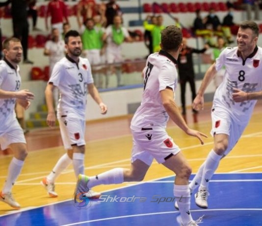 5 gola vendosin ndeshjen, Shqipëria thyen Danimarkën dhe merr fitoren e parë