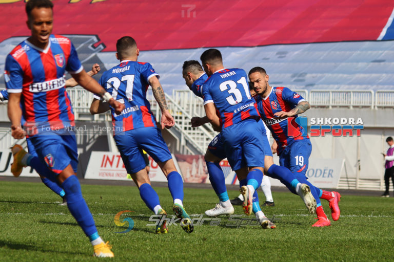 Analizë/ Vllaznia nuk duhet të ndihet në presion dhe të bëjë lojën e saj